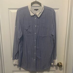 GAP Boyfriend Fit Casual Button-Down Shirt